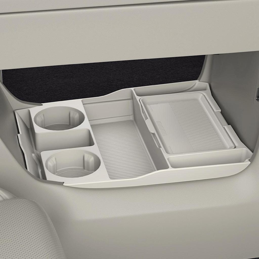 Fits 25 Chery Fengyun T11 models; this center console storage box provides a lower-level compartment for interior accessories modification.