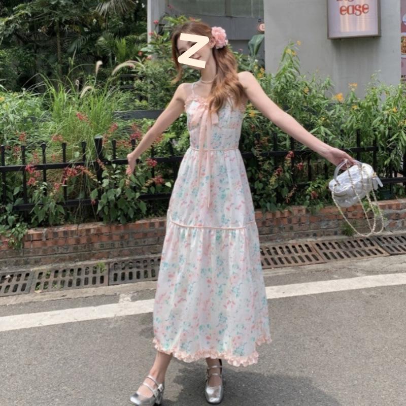 French First Love: Sweet Summer Dress for Students