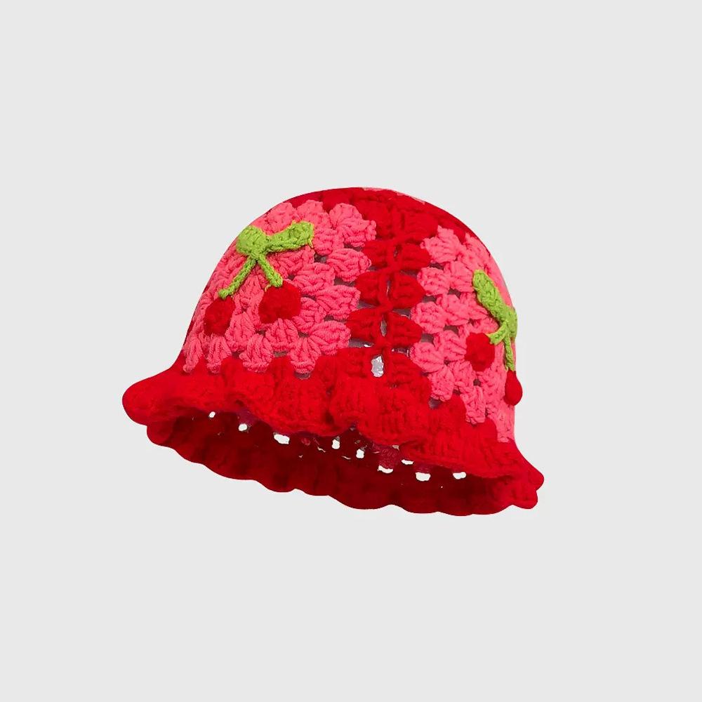 New Japanese Sweet, Versatile, Warm, Fashionable, Versatile Cherry Handmade Knitted Wool Hat adult 56-58cm красный