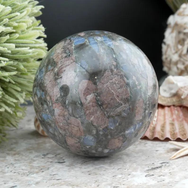 High Quality Natural Blue Crystal Sphere Crystal Sphere Pure Polished Quartz Ball Healing Feng Shui Home Decor