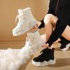 2025 winter velvet little white shoes new Korean version ins female students platform heightening sports board shoes casual M118
