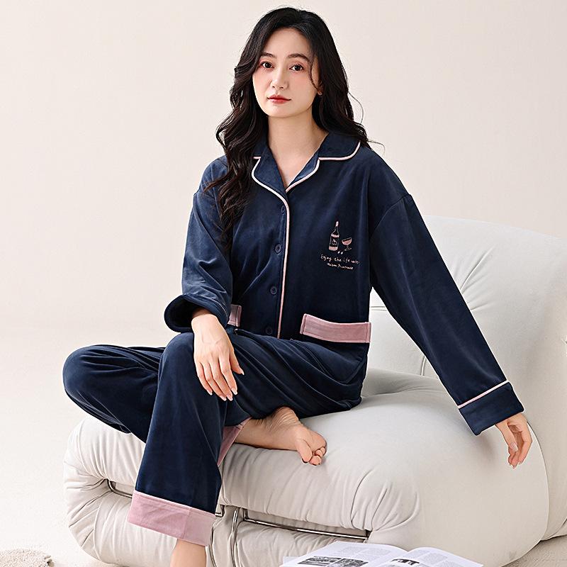 Pajamas Women'S Autumn And Winter Thickened Fleece Warm Island Fleece Coral Fleece Can Be Worn Outside Loungewear Set