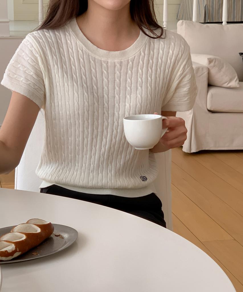 Ppaeppae Round Neck Cable Knit Short Sleeve Knit With Embroidery Details