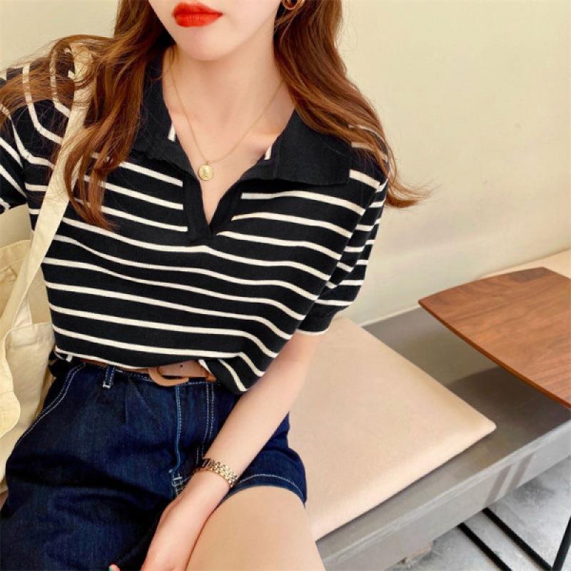 Women's Knitted Ice Silk Striped V-Neck Short Sleeve T-Shirt, Hong Kong Style, Summer 2025 Korean Fashion