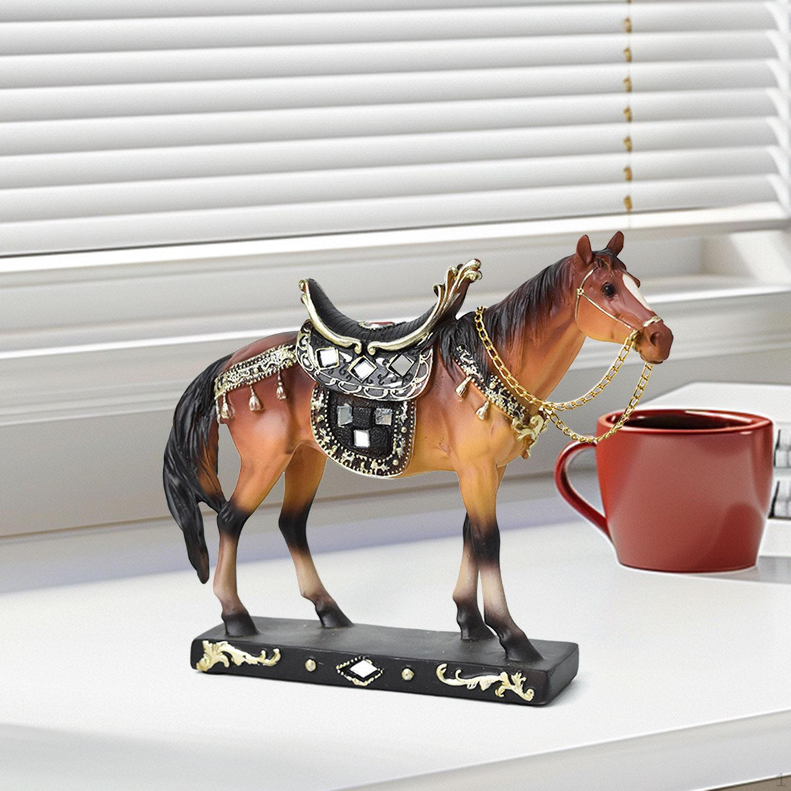 

Элегантная скульптура лошади для декора офиса или дома коричневый