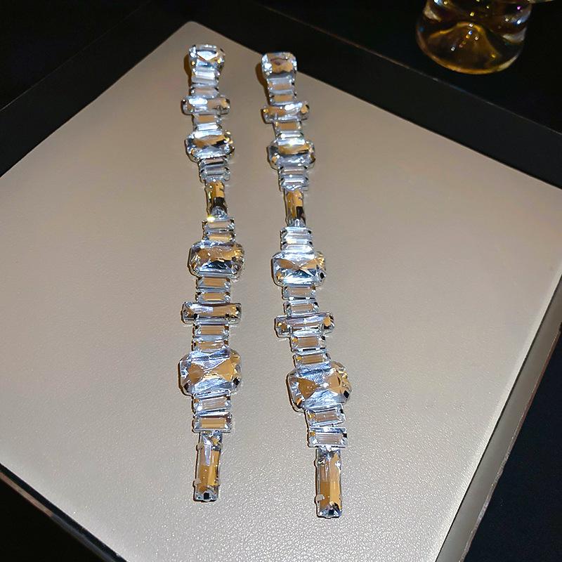 2025 Light Luxury Silver Needle Diamond Flower Tassel Earrings - Elegant European & American Style for Women