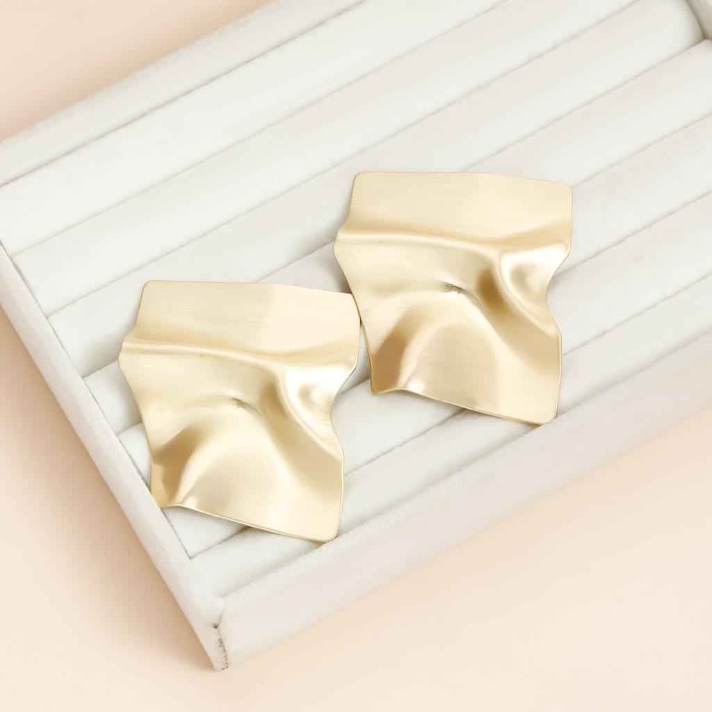 Geometric irregular pleated stud earrings temperament metallic retro ins exaggerated style earrings
