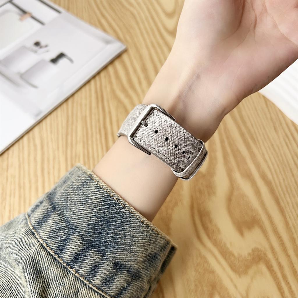 Watch Bands For Apple Watch Series 10 Ultra 9 8 7 SE 6 5 4 3 2 1 46mm 49mm 45mm 44mm 42mm Leather Wrist Strap with Steel Buckle