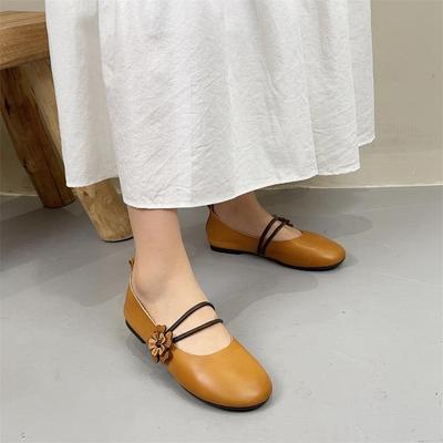 Comfortable Soft Sole Round Toe Flower Genuine Leather Shallow Retro Versatile Women's Flat Shoes