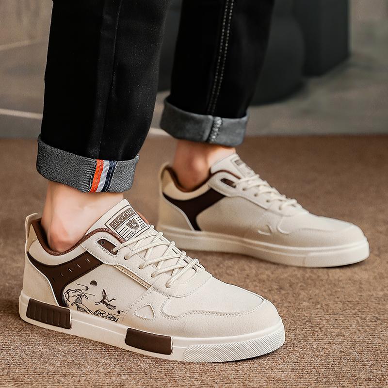 New Trendy Four Season Fit Plus Size Board Men Shoes Plus Size Trendy and Fashionable Commuting Shoes Work  Simple Color Shoes