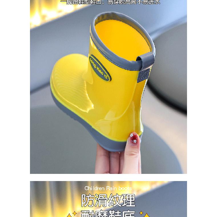 Children's Rain Boots Boys Girls Baby Boys Infant Kindergarten Students Non-Slip Water Shoes Students School Special Rain Boots
