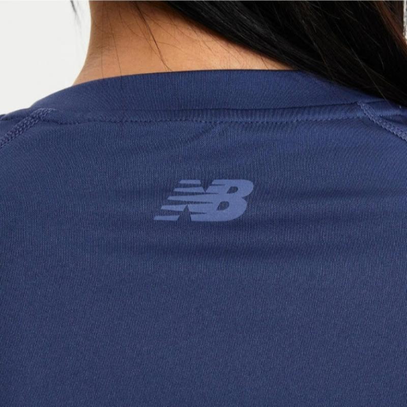 New Balance Long Sleeve Tee Kqj Nbnde22613 52 Common Basic Long Sleeve Rash Guard  Stand