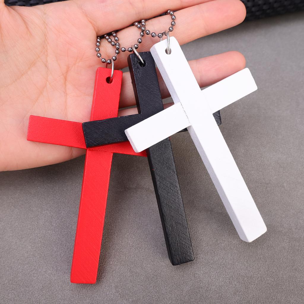 2026 Punk Gothic Wood Cross Pendant Necklace for Women Men Couple Vintage Black White Hip Hop Y2K Necklace Party Jewelry Gift