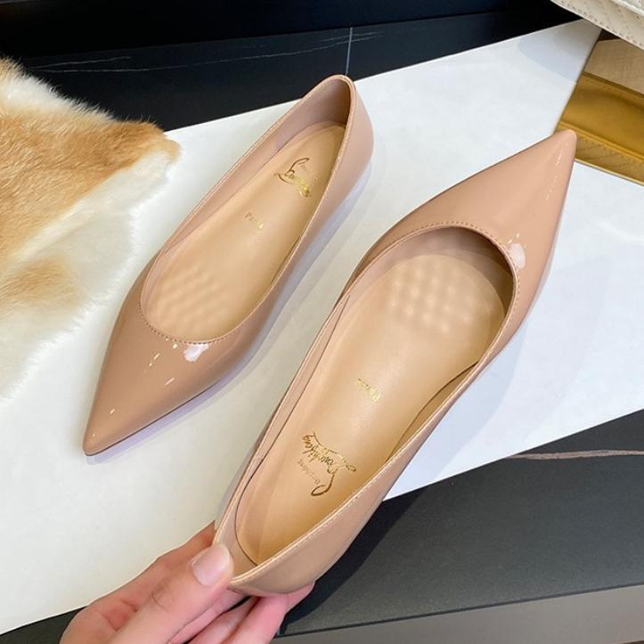 Pointed Red-soled Flat-soled Shoes, Single Shoes, Women's Patent Leather Shallow-heeled Low-heeled Shoes