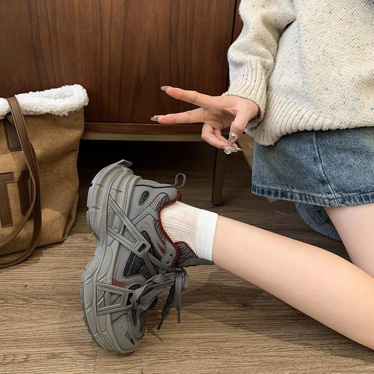 

Leather shows feet, small platform dad shoes for women s 2025 new spring and autumn models, autumn and winter women s shoes, height-increasing sneaker 40 серый