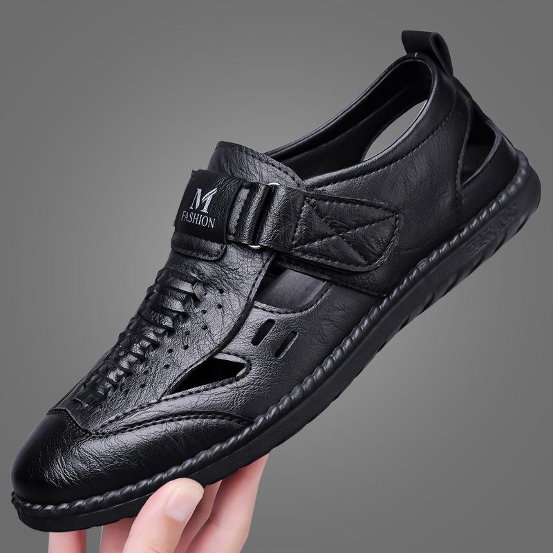 Casual Hollow Business Soft Soled Leather Shoes for Men Summer New Designer Solid Color Driving Shoes Male Fashion Hallow Sandal