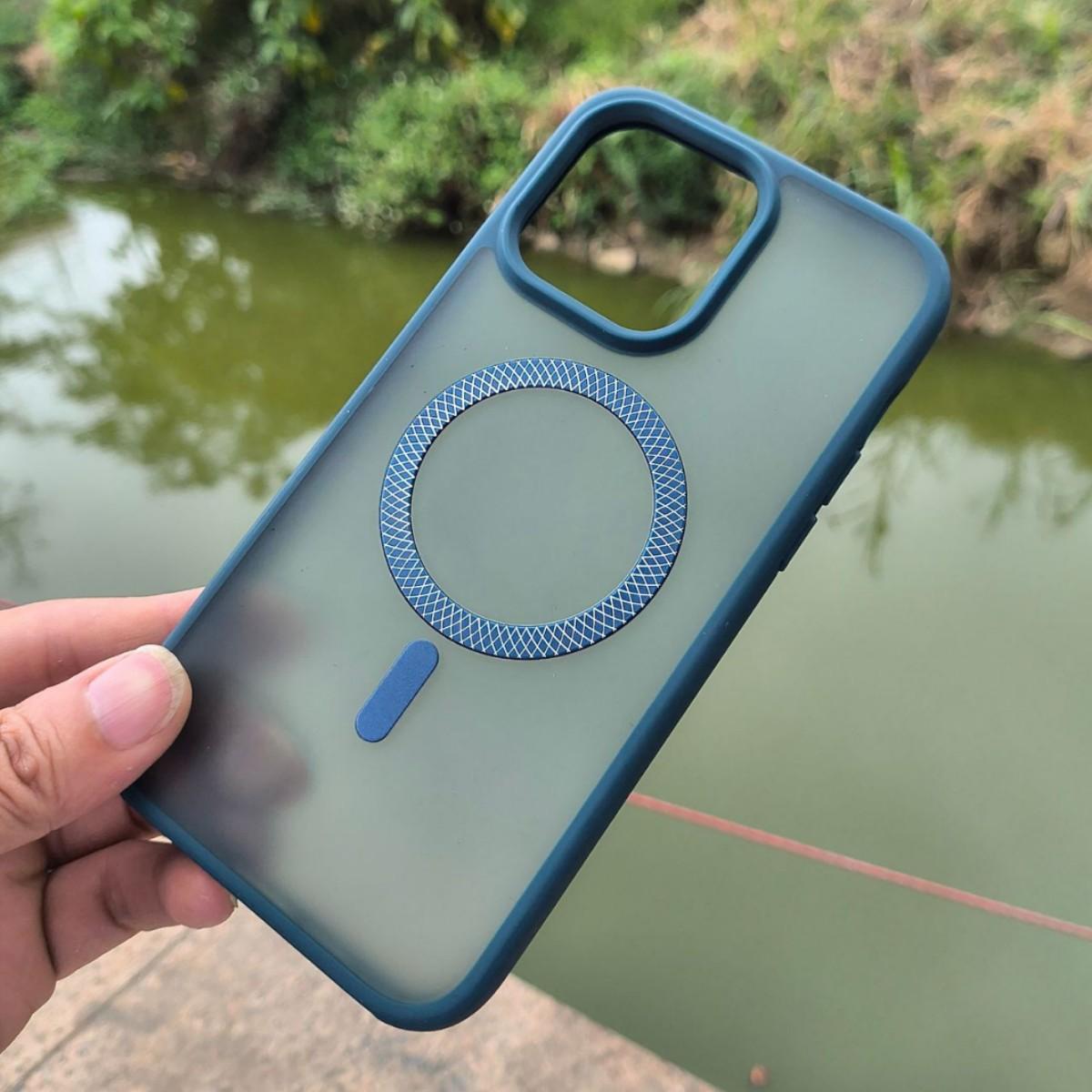 

Применимо к Apple 16/15 Promax Чувствительный к коже Магнитный чехол IPhone14 Текстура углеродного волокна Pro Защитный чехол Samsung S25Ultra