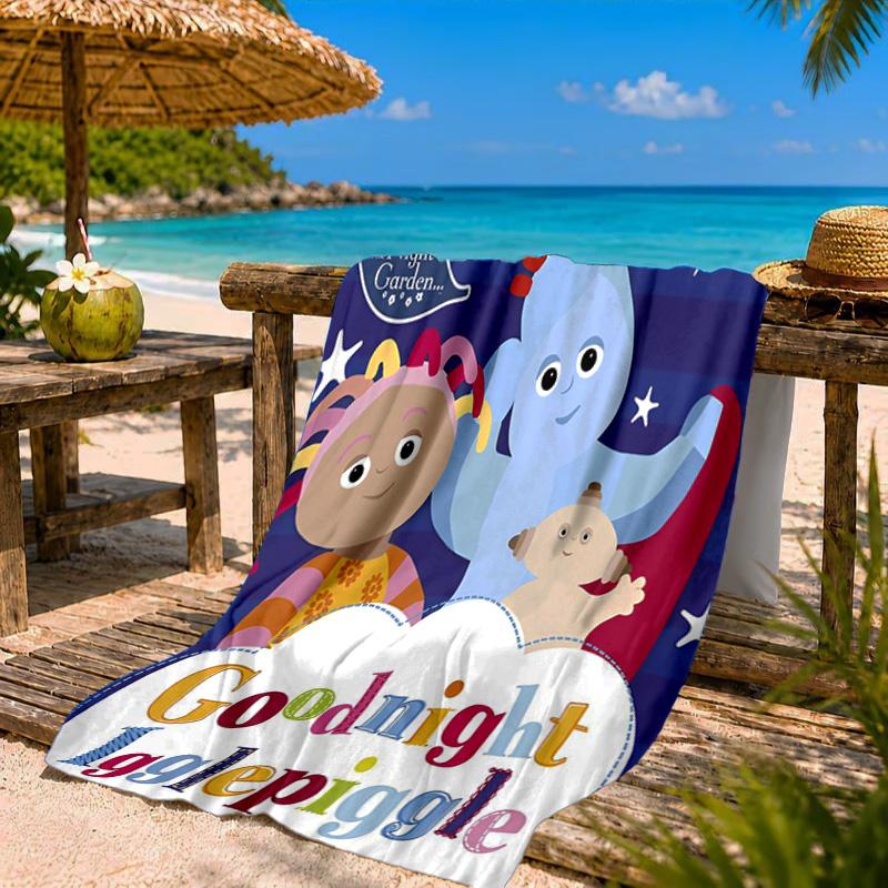 Night Garden Adventure Beach Towel Microfiber Beach Towel, Lightweight and Quick-Dry, for Summer Travel, Swimming Pool Fan Birthday Gift