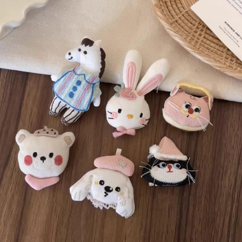 Playful Cartoon Animal Fabric Brooch Soft Textile Pin Fashion Accessory Pin For Casual Outfits And Fashion Styles