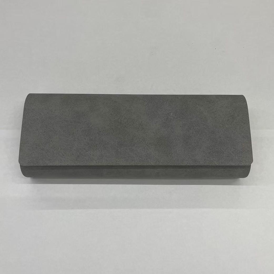 

Футляр для аксессуаров для очков