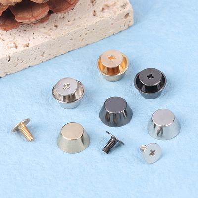 10 takım Metal Çanta Bacaklar Alt Perçinler Diy Deri Çıtçıt Çanta Aşınma Koruma Perçinler Çanta Alt çanta kemeri Aksesuarları