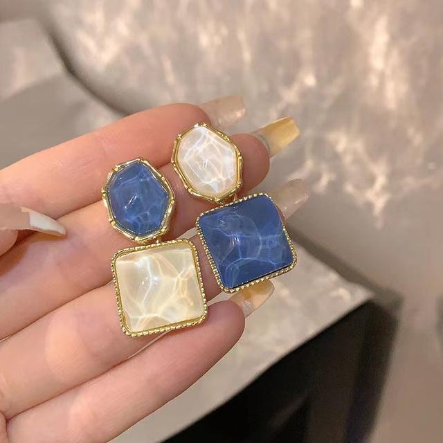Orecchini pendenti geometrici in resina vintage per regali da donna con ciondoli e gioielli