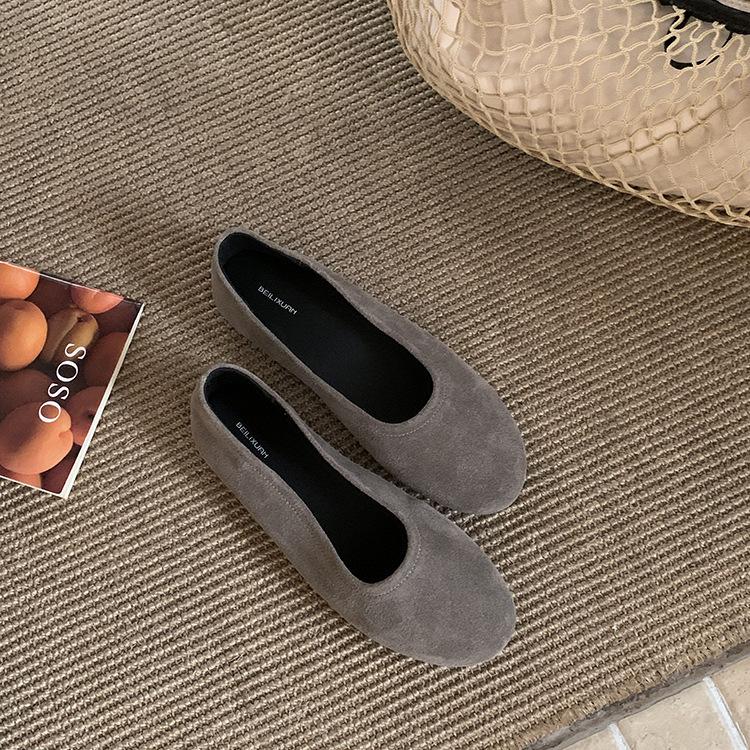 Soft-soled French Single Shoes Women's 2025 Autumn Fashion Flat-soled Evening Shoes with Skirts Mary Jane Doudou Shoes Tide