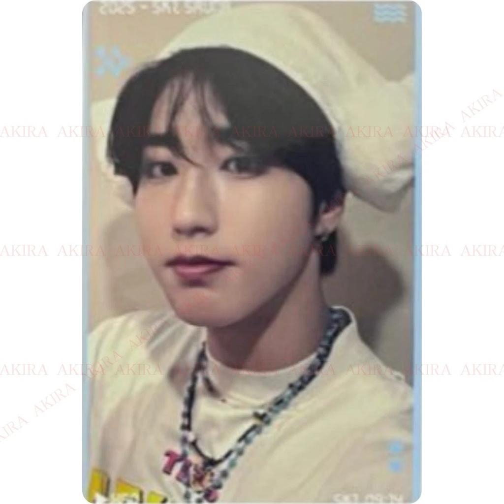 Stray Kids JYP JAPONYA POPUP MAĞAZASI 2025 SKZ SAUNA FOTOĞRAF KARTI ANAHTARLIK ROZET