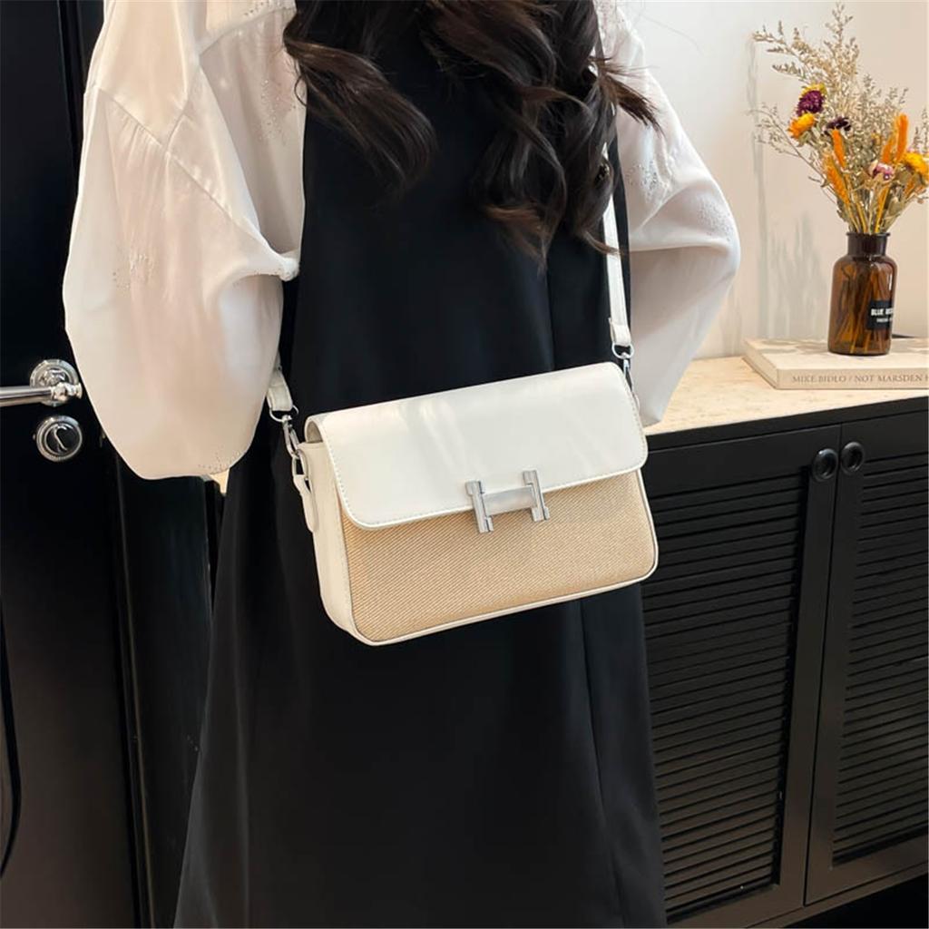 Retro Texture Small Bag Female Casual Handbag Small Square Bag Fashionable Fashionable Commuter Crossbody Bag