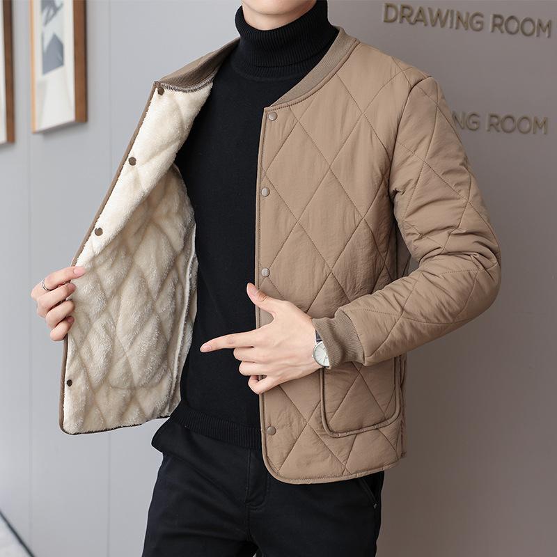 

Autumn and Winter Men s Cotton-padded Clothes, Close-fitting Warmth, Casual Stand-up Collar and Velvet Thick Cotton-padded Clothes S кофейный