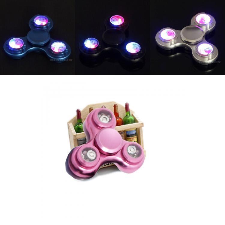 Premium Quality Led Light-up Flashing Fidget Tri-spinner For Anxiety And Stress Relief
