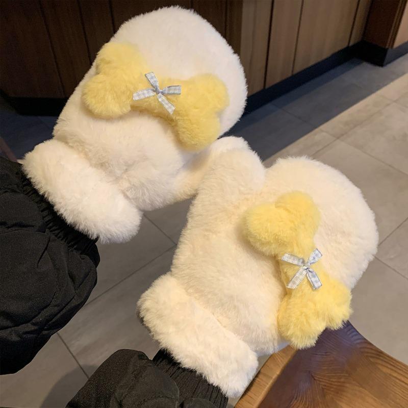 Winter Cute Plush Gloves Female Student Plush Thickened Versatile Finger Furry Neck Riding Windproof and Cold