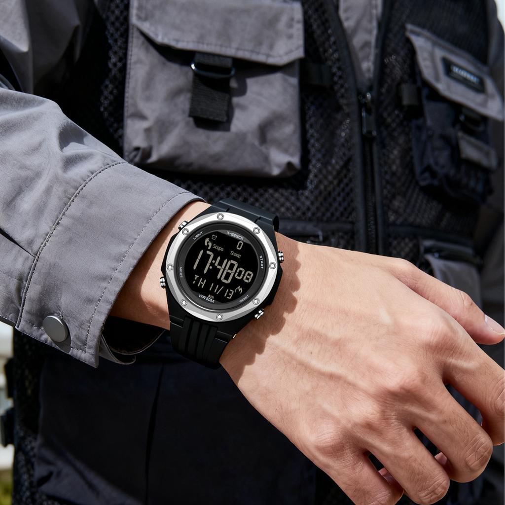 Outdoor Sports Fashion Men'S Electronic Watch Men'S Student Multi-Function Luminous Alarm Clock Electronic Watch