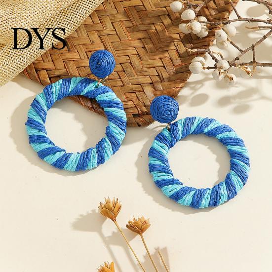 Easy Wear Earlobe Friendly 1 Pair Boho Raffia Circle Earrings for Women, Summer Handmade Large Straw Rattan Round Drop Dangle Earrings, Statement