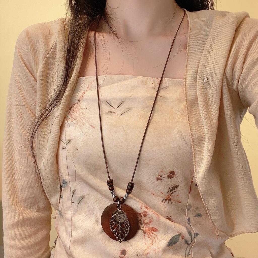 Premium Sweater Chain Titanium Steel Comb Necklace Women'S Silver Small Long Pendant Vintage Niche Design Accessories
