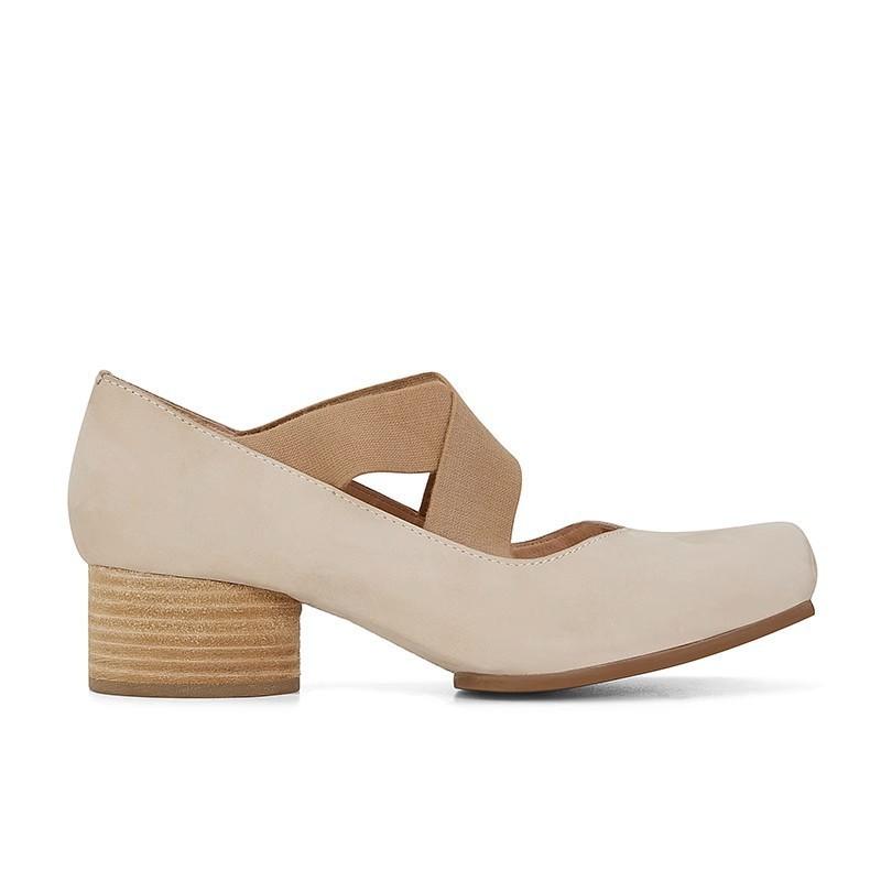 Spot~~ Su Yinyin Same Shoes Pig Nose Square Head Polished Retro Cross Strap Fashion Thick Heel Ballet Shoes Single Shoes