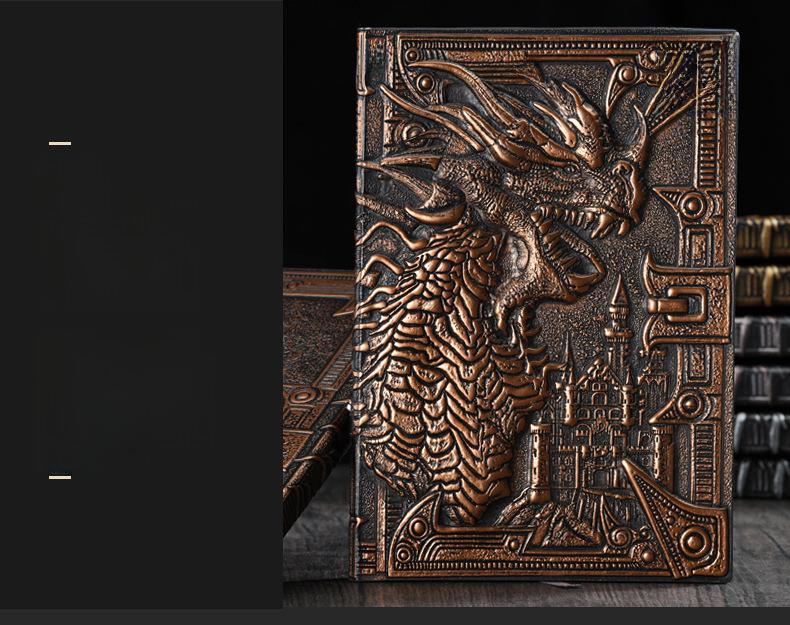 Retro Europeisk Drakrelief Metallanteckningsbok, Dinosauriedesign