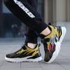 Kinder fliegen gewebte hohle atmungsaktive Single-Mesh-Sportlaufschuhe Outdoor-Flammen-Kinderschuhe