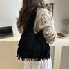 Retro Niche Underarm Bag Women's Solid Color New Trendy Tassel Tote Tote Bag Large Capacity Shoulder Bag