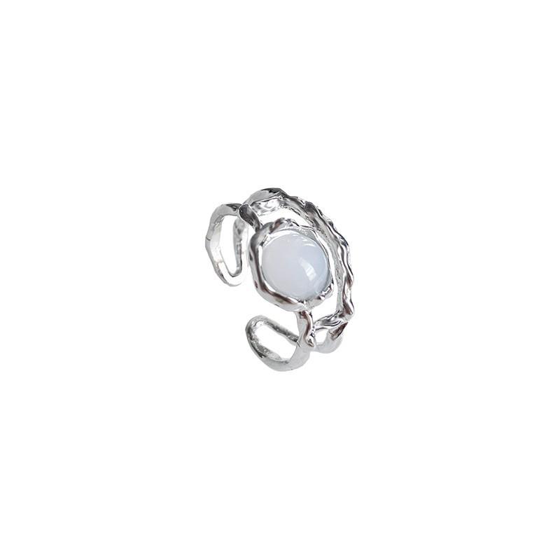 Elegant Butterfly Zircon Silver Ring: Women's High-End Luxury Style Jewelry