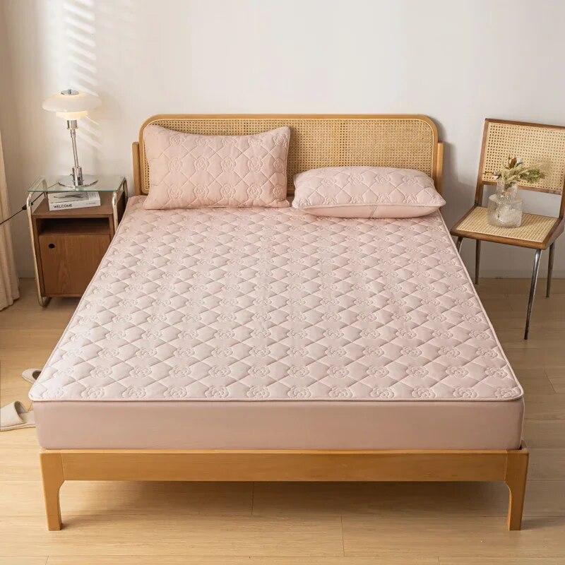 Waterproof Mattress Cover Quilted Fitted Sheet Queen Size Fit Sheet With Elastic Band Bedsheet Solid Color Mattress Protector