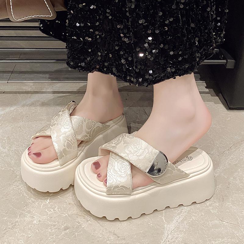 Módní dámské letní pantofle na vysoké platformě 7,5 cm, plátěné klínkové podpatky, nazouváky, robustní sandály pro sladkou dívku s otevřenou špičkou, plážové žabky