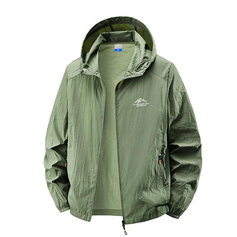 

Men s Lightweight Hooded Windbreaker, Full Zip Outdoor Jacket with Mountain Graphic, Breathable Casual Outerwear for Spring & Summer M зелений