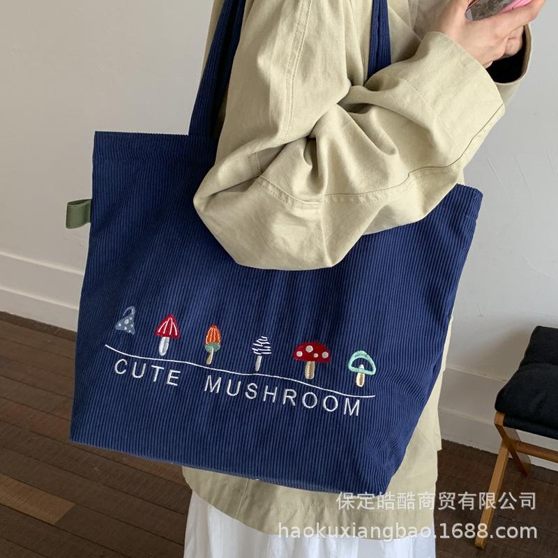 Casual Bag Women's Autumn and Winter 2025 New Shoulder Bag Large Capacity Tote Bag Corduroy Class Commuter Bag