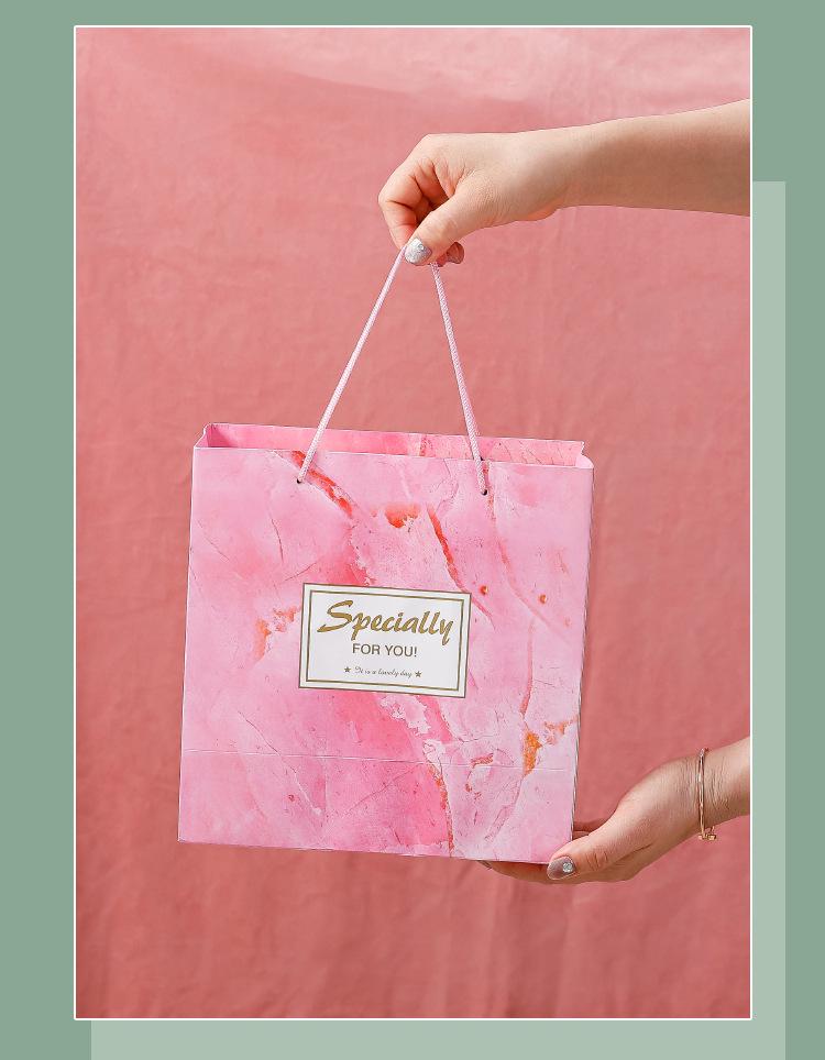 Geschenkset für Damen: Keramiktasse & Handtuch für Hochzeiten, Geburtstage, Partys und Abschlussfeiern