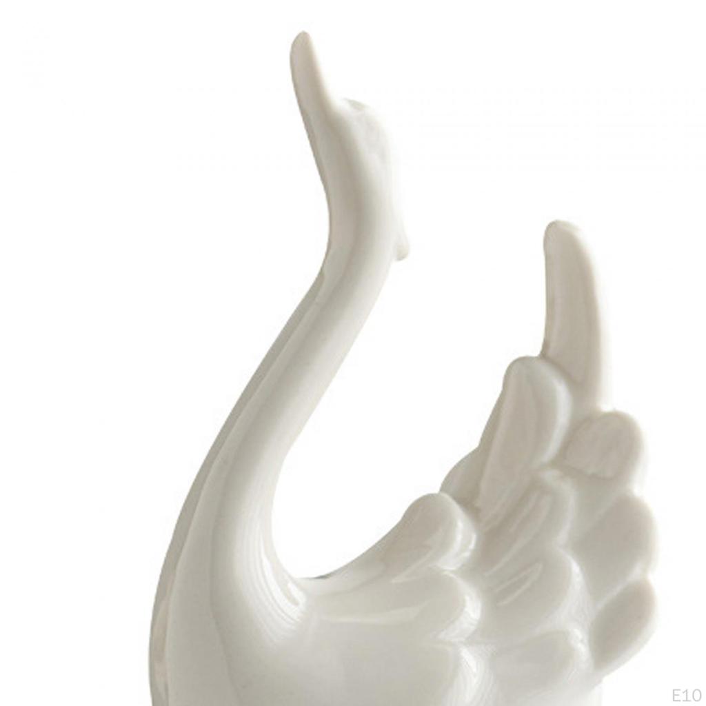 Elegant Swan Figurines: Ceramic Sculpture for Home Decor and Gifts
