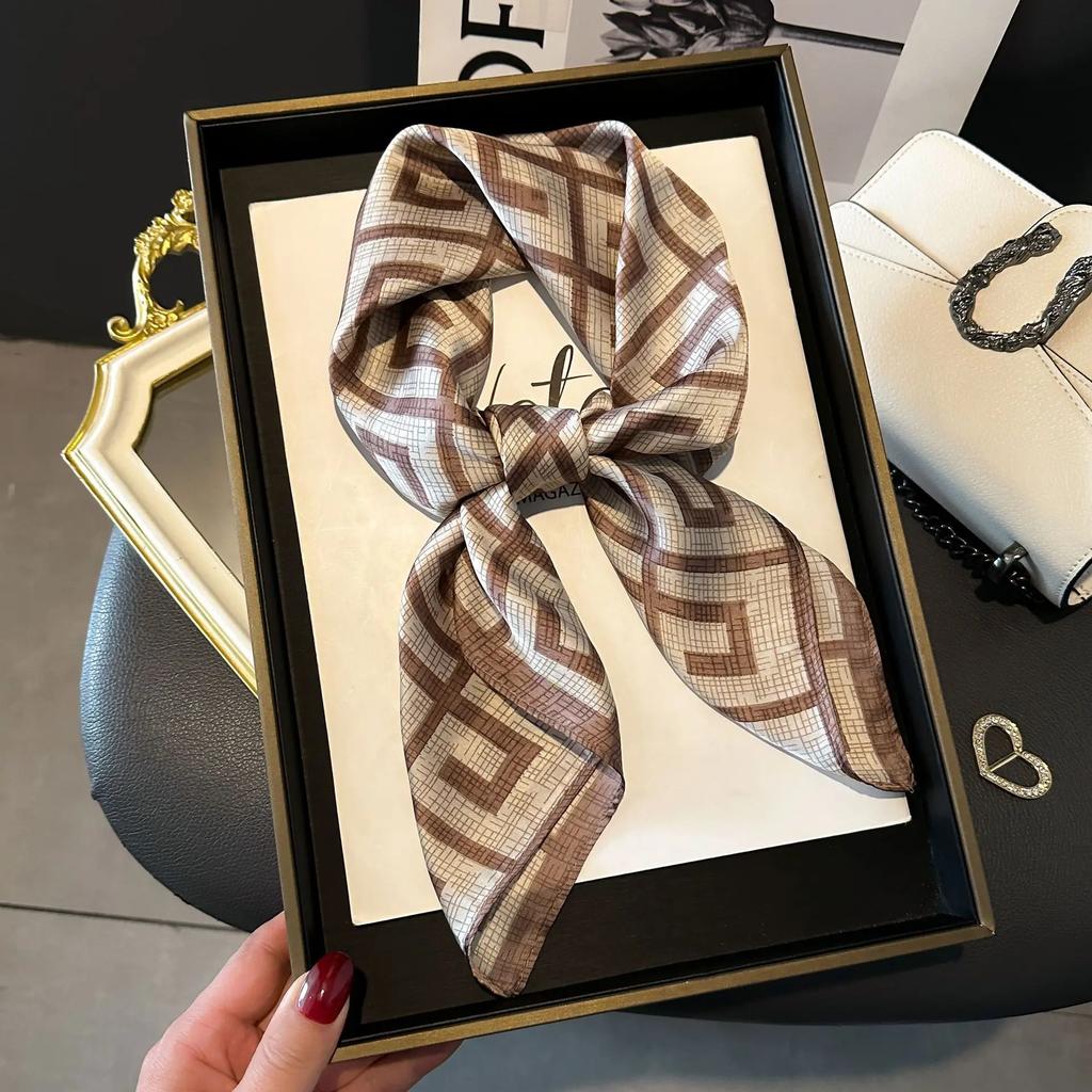 Silk Square Scarf Women 100% Real Luxury Brand Horse Print Neckerchief Female Hair Hand Bag Wrist Foualrd Scarves Bandana
