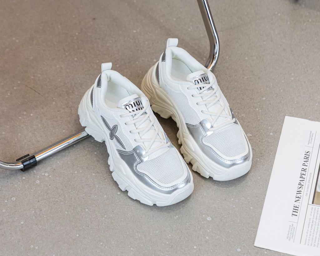 Dad Shoes Women's Summer New Thick-soled Inner Height Increase Mesh Breathable Little White Shoes Increase Height and Show Height 2025 Popular Wo