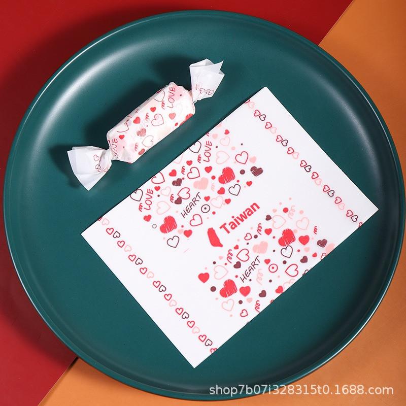 100Pcs/pack Cartoon Printed Handmade DIY Nougat Candy Packaging Oil Papers Milk Taffy Wrapper New Year Holiday Party Decoration