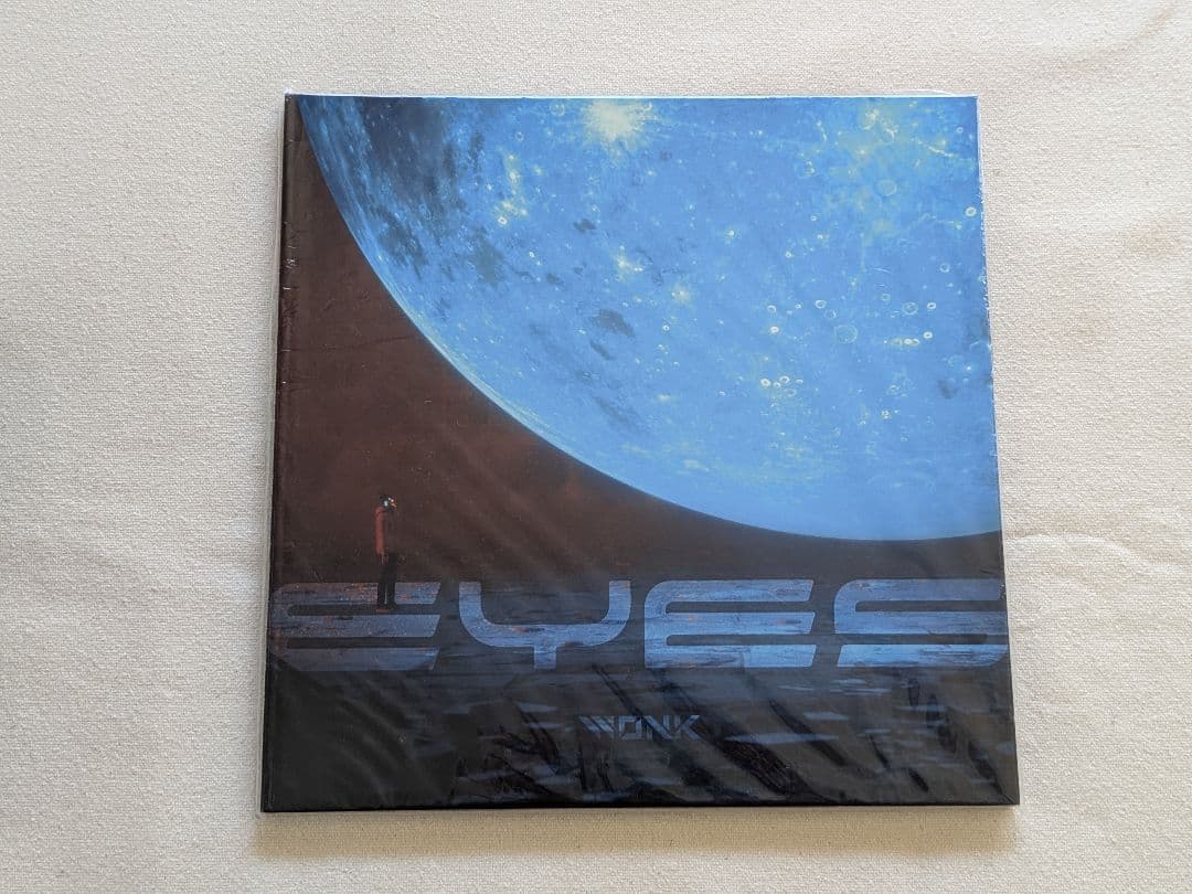 

[USED] WONK EYES CD & ARTBOOK Limited edition (pre-order only)